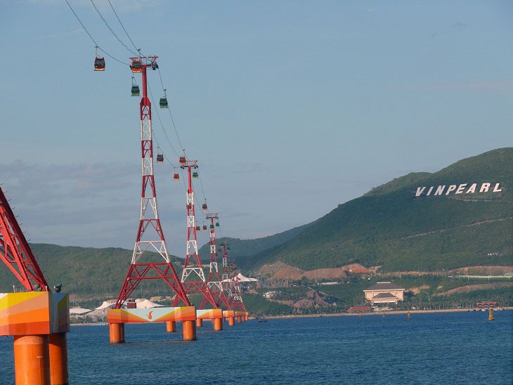 Nhung cong trinh nhin la nhan ra Nha Trang hinh anh