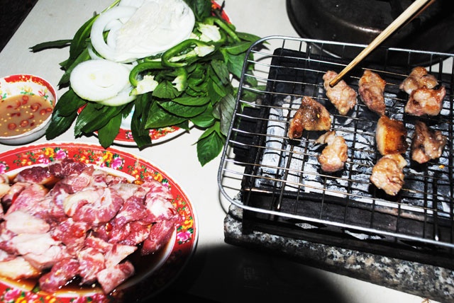 Gu bo nuong Chau Doc doc dao hinh anh