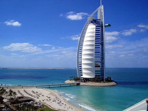 12 dieu khong nen lam khi du lich Dubai hinh anh