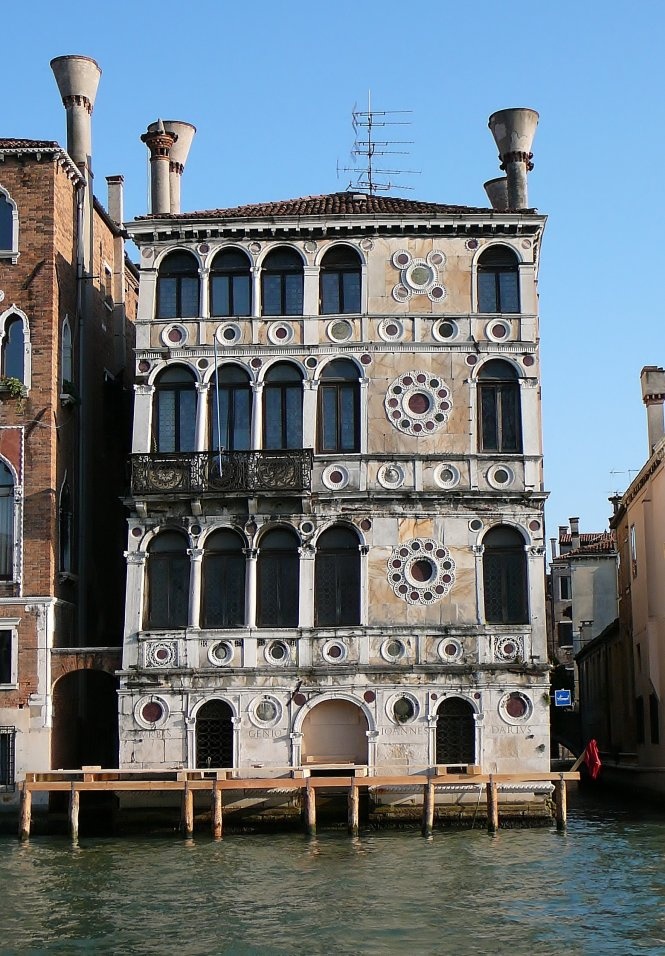 Palazzo Dario trên kênh Lớn trong mắt dân bản địa là 