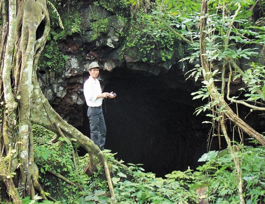 Miệng hang số 1 được phát hiện.