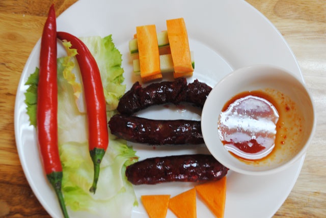 Thuong thuc dac san tung lo mo An Giang tai Sai Gon hinh anh