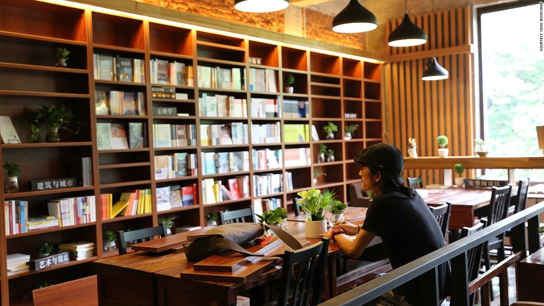 Hiệu sách 1.200 Bookshop (Giang Đông – Trung Quốc): Một trong những hiệu sách mới nhất ở Trung Quốc, cửa hàng 1.200 Bookshop ở Quảng Đông mở 24h một ngày và cung cấp chỗ ngồi miễn phí cho những ai liên hệ trước bằng email.