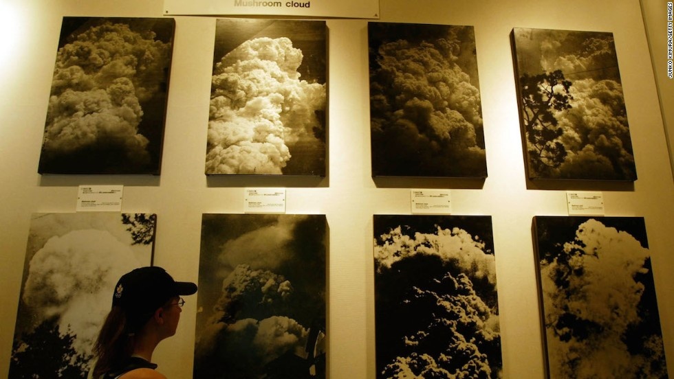 Những hình ảnh về đám mây hình nấm mà quả bom tạo ra ngay sau khi phát nổ vẫn đang được trưng bày tại Bảo tàng tưởng niệm hòa bình Hiroshima.