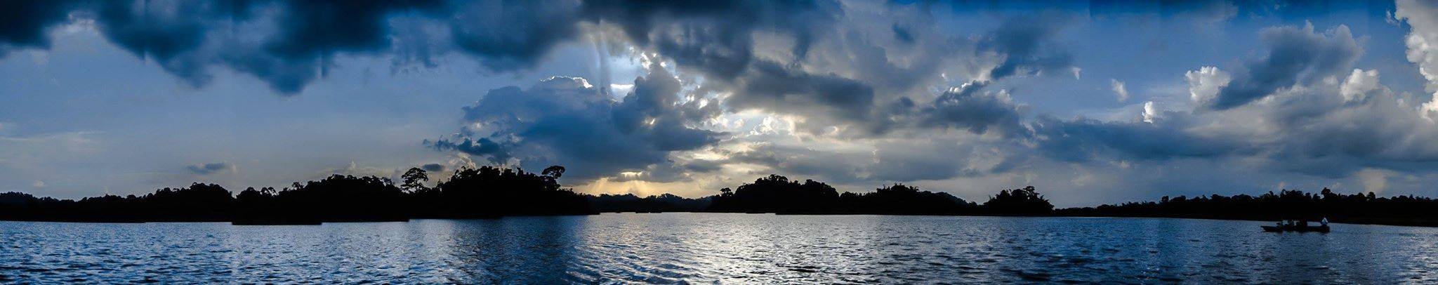 Ảnh chụp Panorama toàn cảnh Bàu Sấu lúc hoàng hôn.