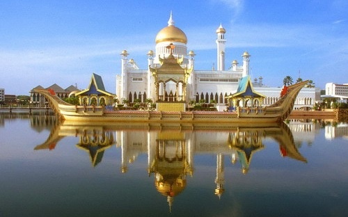 Du khach Viet o at huy tour sang Thai hinh anh