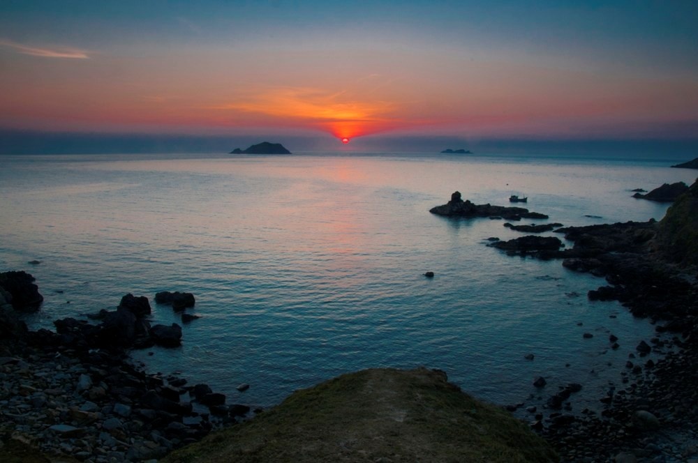 San anh binh minh tren Eo Gio hinh anh