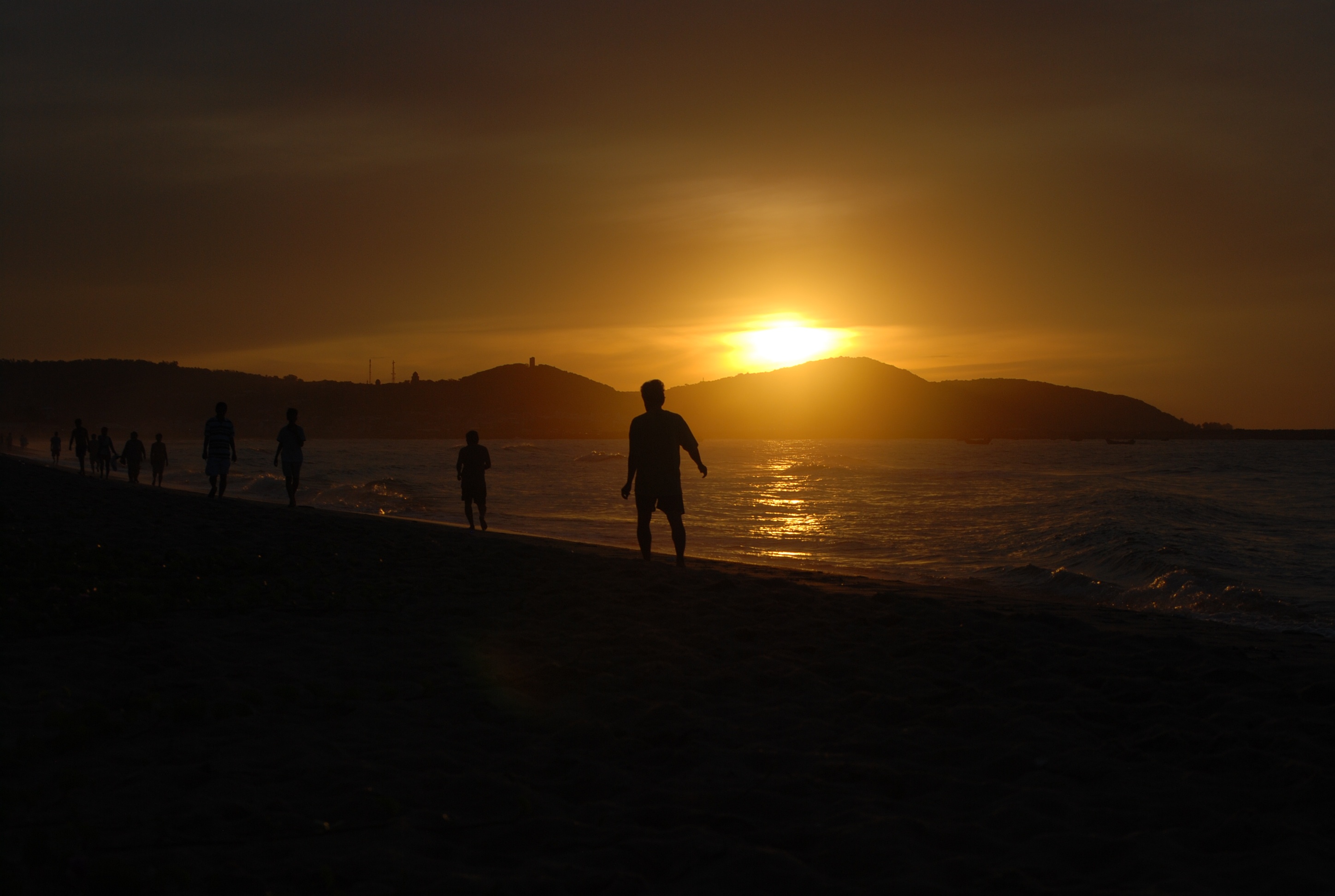 Doc gia chia se anh binh minh khap Viet Nam hinh anh