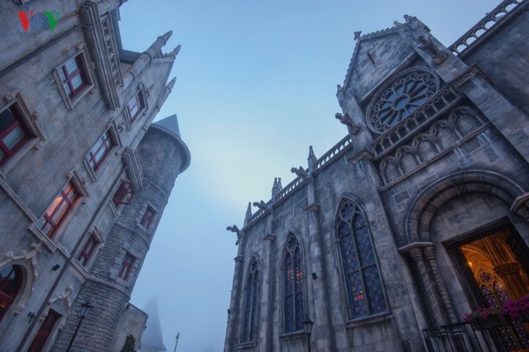 Những góc phố, những con đường nhỏ mang một dấu ấn Châu Âu đậm nét.