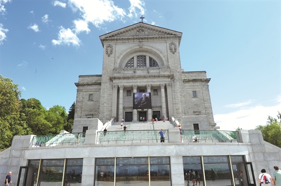 Nhà thờ Thánh Joseph.