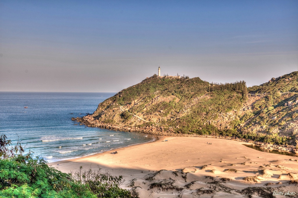 Vũng Rô – Mũi Điện. Ảnh: Buibinh255.