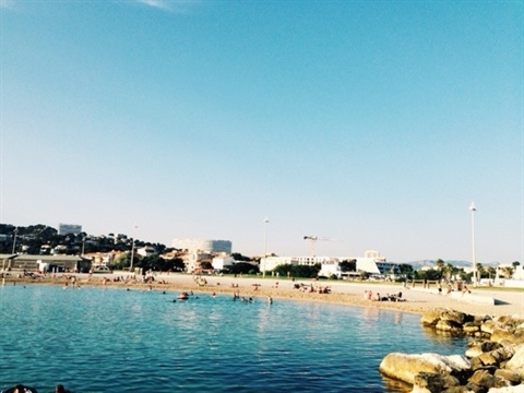 Thành phố cảng Marseille xinh đẹp.