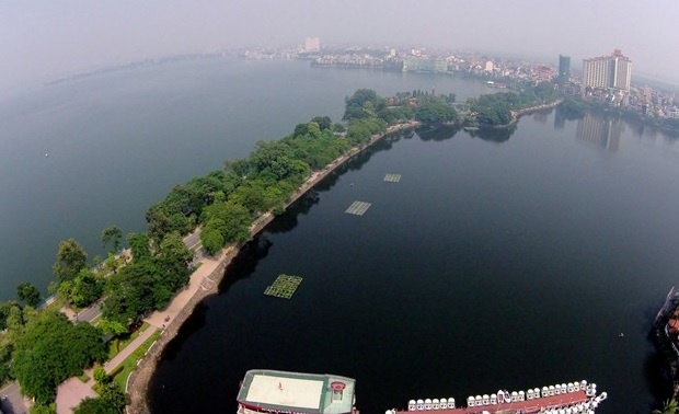 Nhung con pho lang man nhat Ha Noi mua thu hinh anh
