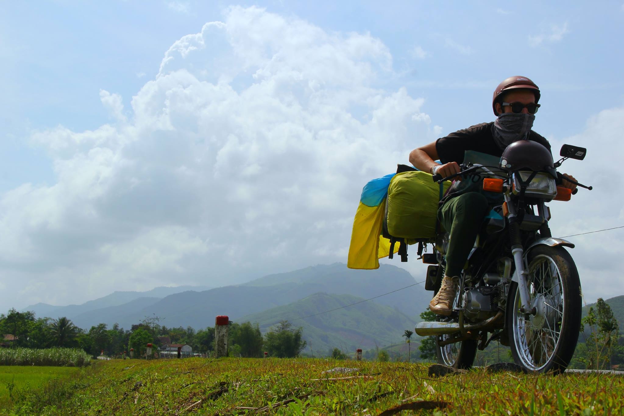 Mọi nẻo đường trên đất nước Việt Nam đều có thể khiến trái tim của các phượt thủ tan chảy.