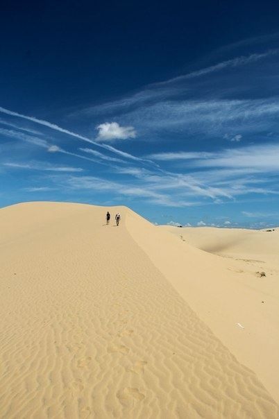 Ievgenii cho rằng Việt Nam quá may mắn vì hội tụ trong mình đầy đủ các vẻ đẹp từ sông hồ, biển cả đến cả rừng núi, sa mạc và nơi nào cũng đẹp theo cách rất riêng.