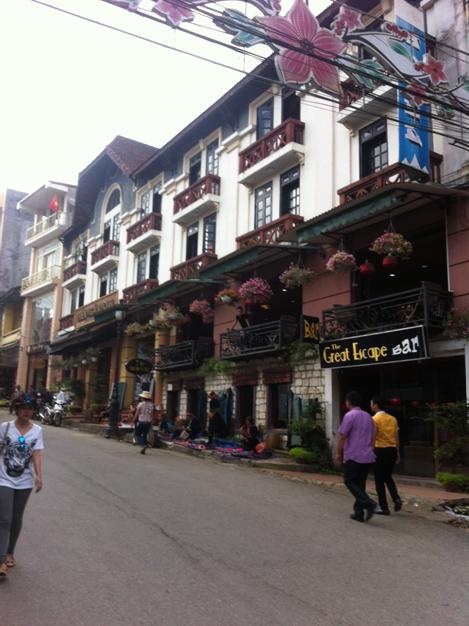 Một góc phố giống phương Tây thu nhỏ.