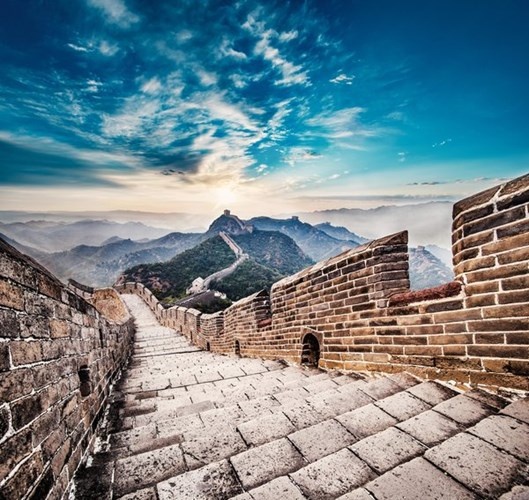 Vạn Lý Trường Thành ở Trung Quốc là nơi sở hữu số lượng bậc cầu thang rất lớn.