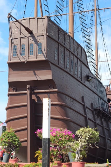 Tạm biệt Malaka, tạm biệt những nét cổ kính vốn có, tạm biệt những trải nghiệm thú vị. Hẹn một ngày không xa sẽ quay lại với thành phố của những sắc đỏ hồng.