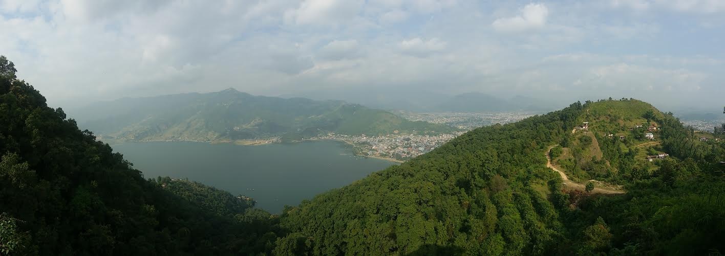 Phong cảnh thơ mộng của Pokhara, Nepal.