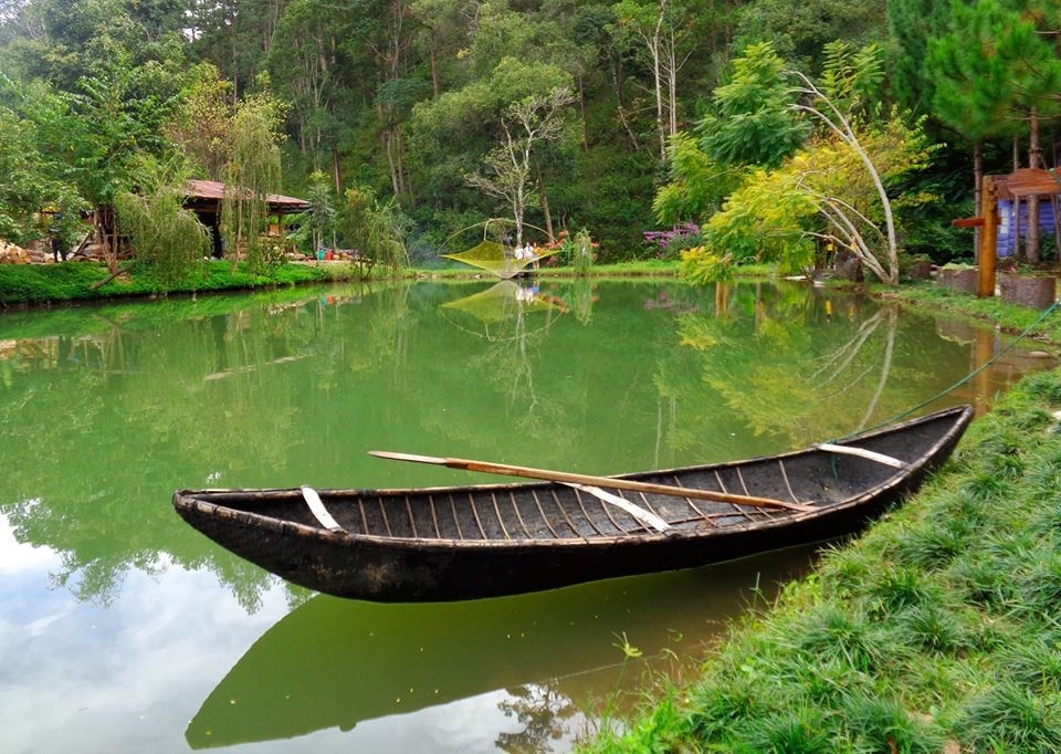 Mỗi góc cảnh đều làm nên Ma Rừng cuốn hút du khách. Ảnh : Huỳnh Viễn.