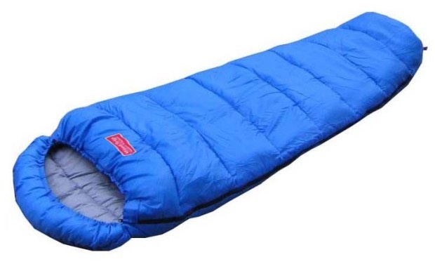 6. Túi ngủ: Mua dạng lông vụ, vừa nhẹ vừa ấm.