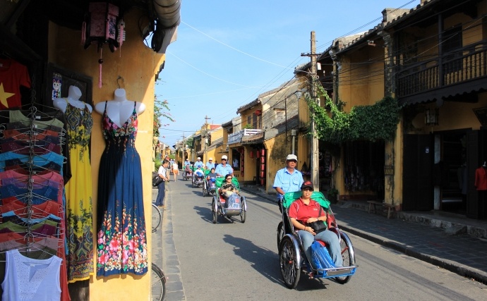 Hoi An mien phi ve tham quan trong ngay dac biet 4/12 hinh anh