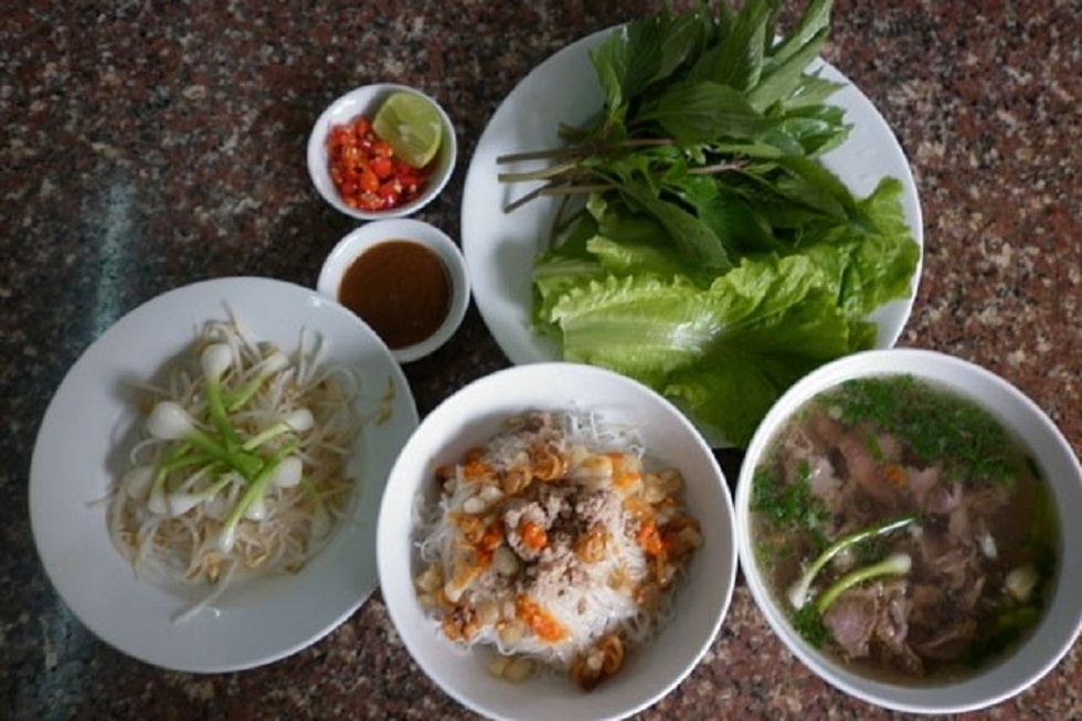 Ảnh 5: Phở hai tô, món ăn khó cưỡng ở Gia Lai. Ảnh: Baogialai.