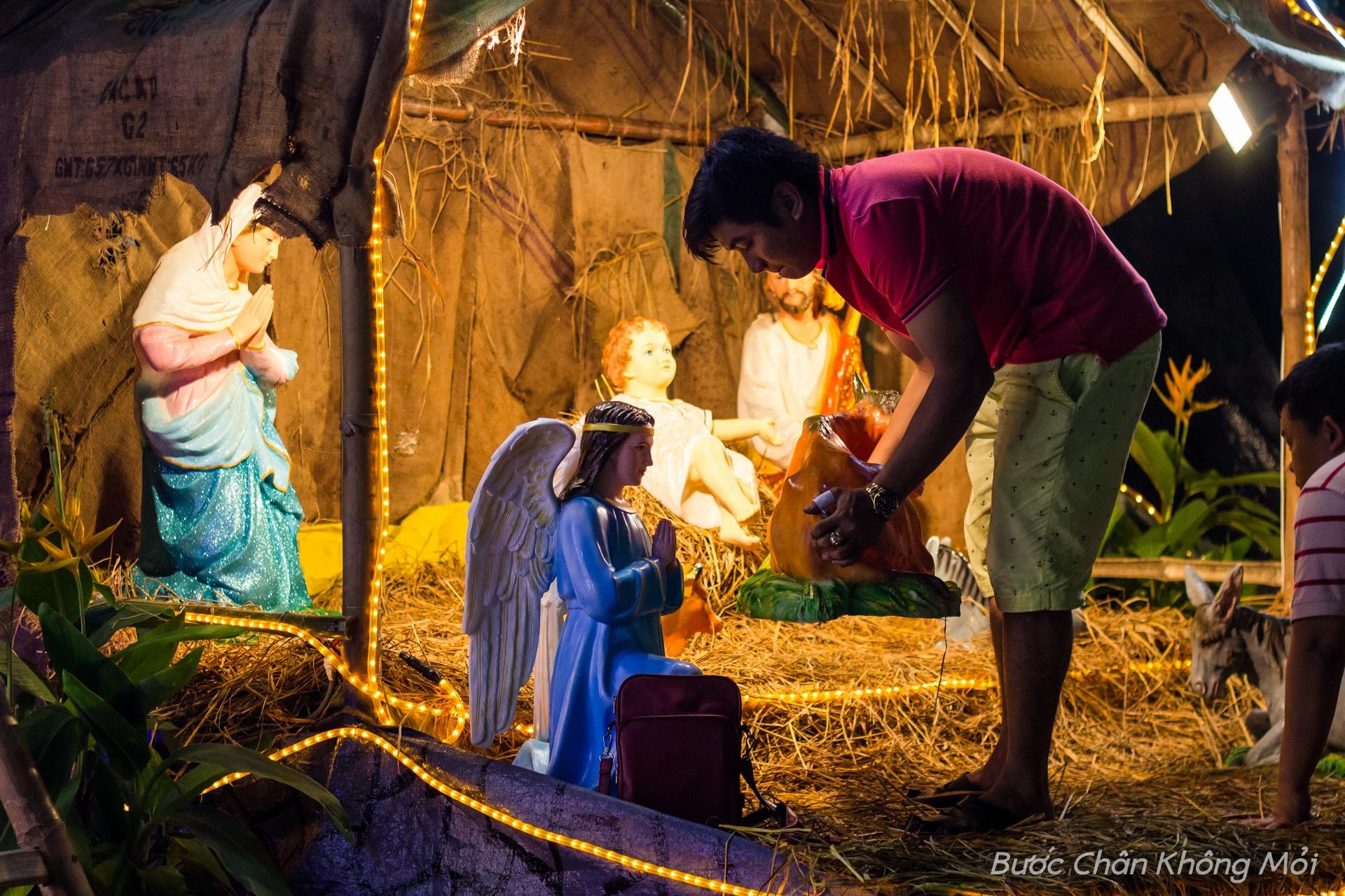 Thanh duong o Da Nang ruc ro dip Giang sinh hinh anh