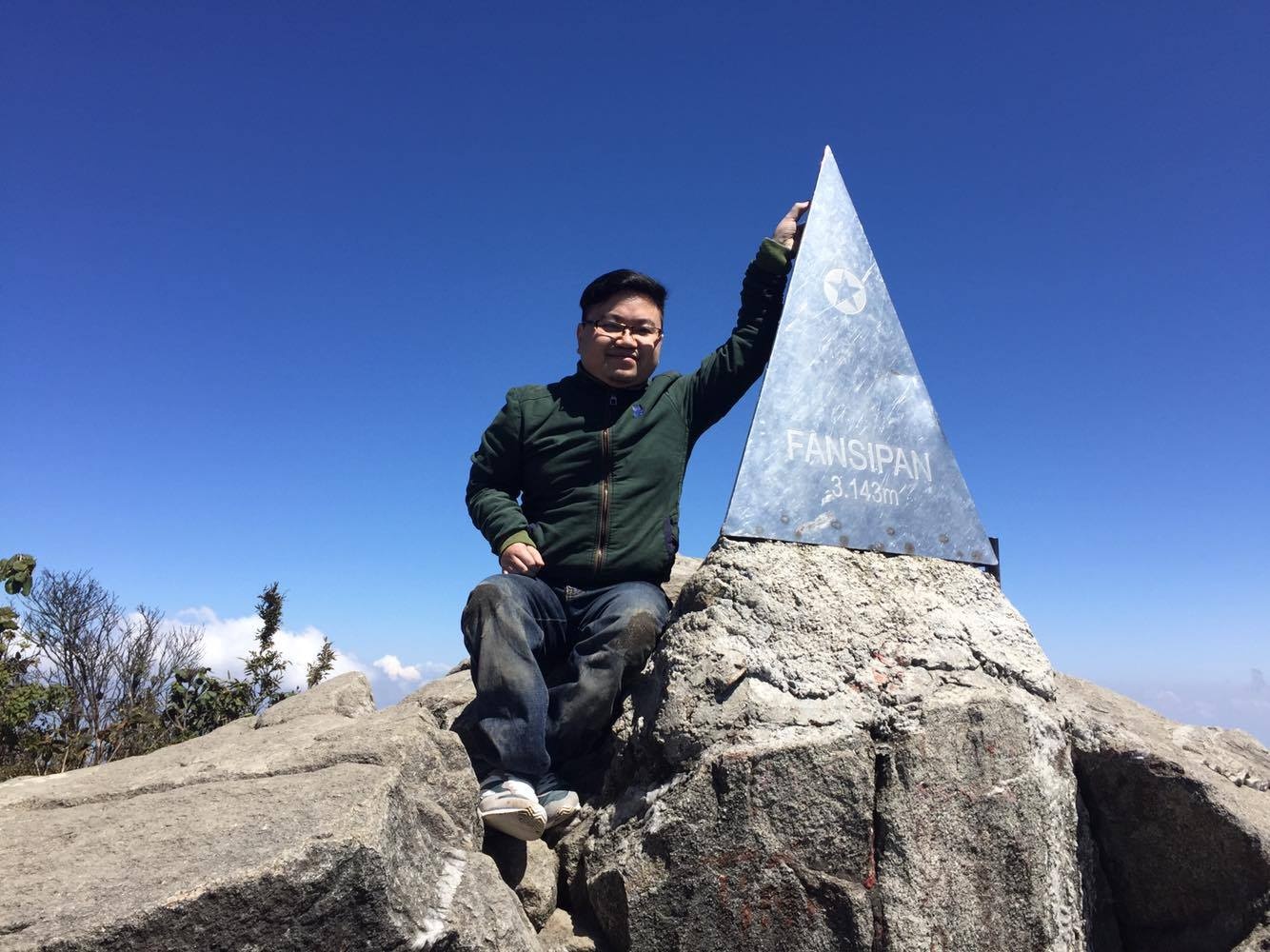 Chinh phuc Fansipan bang dau goi hinh anh