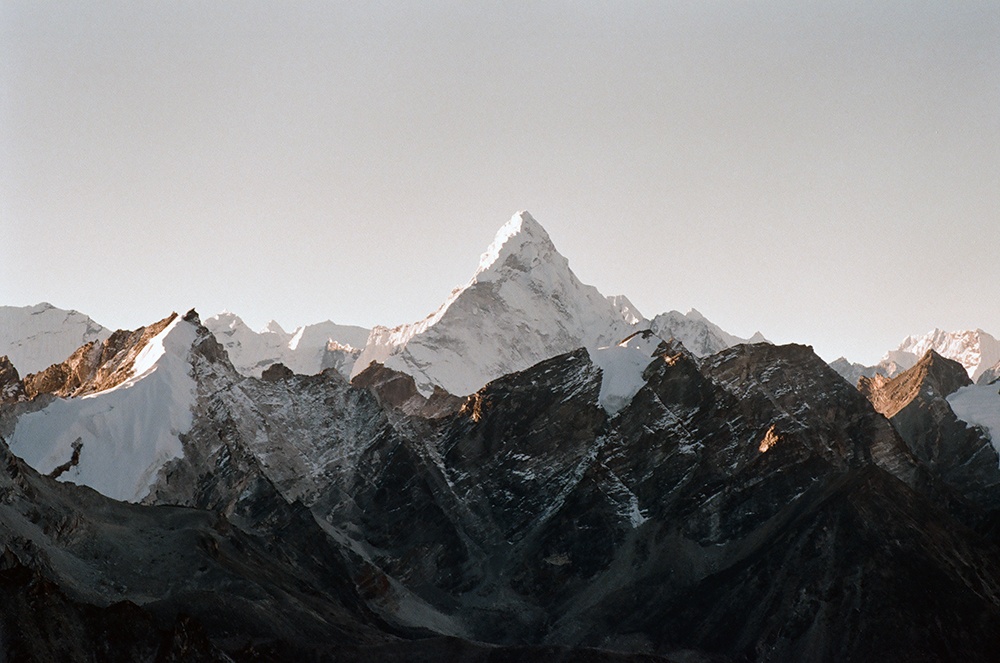 Kham pha day nui Himalaya anh 11