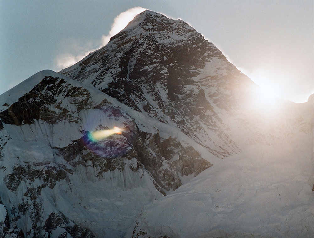 Chinh phuc Himalaya - ve 'noi tru ngu cua tuyet' hinh anh
