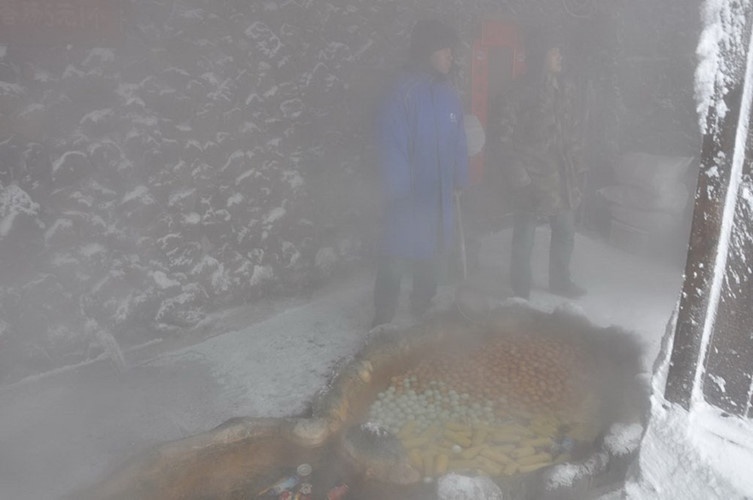 Mưa tuyết giữa tháng 4 ảnh 8 Mua tuyet giua thang 4 anh 8