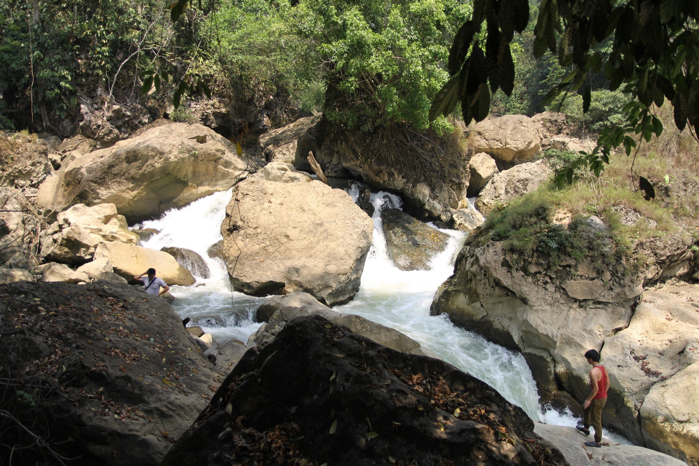 Du lich Ho Ba Be anh 8