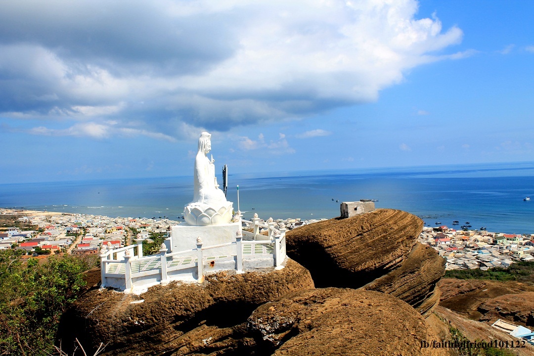 Du lich dao Phu Quy anh 9