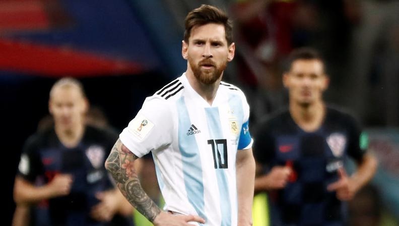 Thua Croatia 0-3, Argentina truoc nguy co bi loai ngay tu vong bang hinh anh