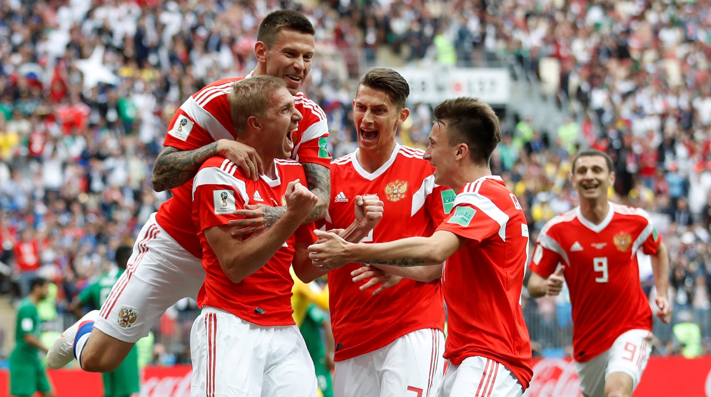 Tuyen Nga mo man World Cup 2018 bang chien thang 5 sao hinh anh