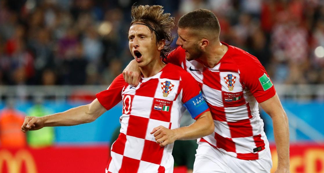 Modric lap cong giup Croatia gianh tron 3 diem ngay ra quan hinh anh
