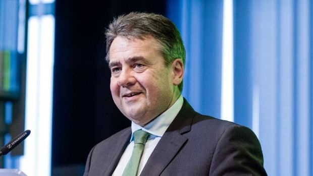 Ngoai truong Duc: TQ dang de doa voi 'cay gay va cu ca rot' hinh anh