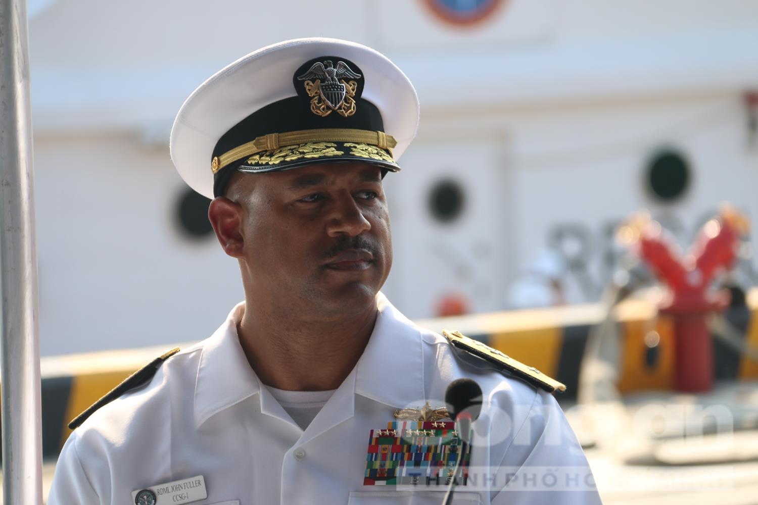 Chi huy My: Cha toi tham chien se tu hao khi toi den trong hoa binh hinh anh