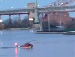 Truc thang roi o trung tam New York lam 5 nguoi chet hinh anh