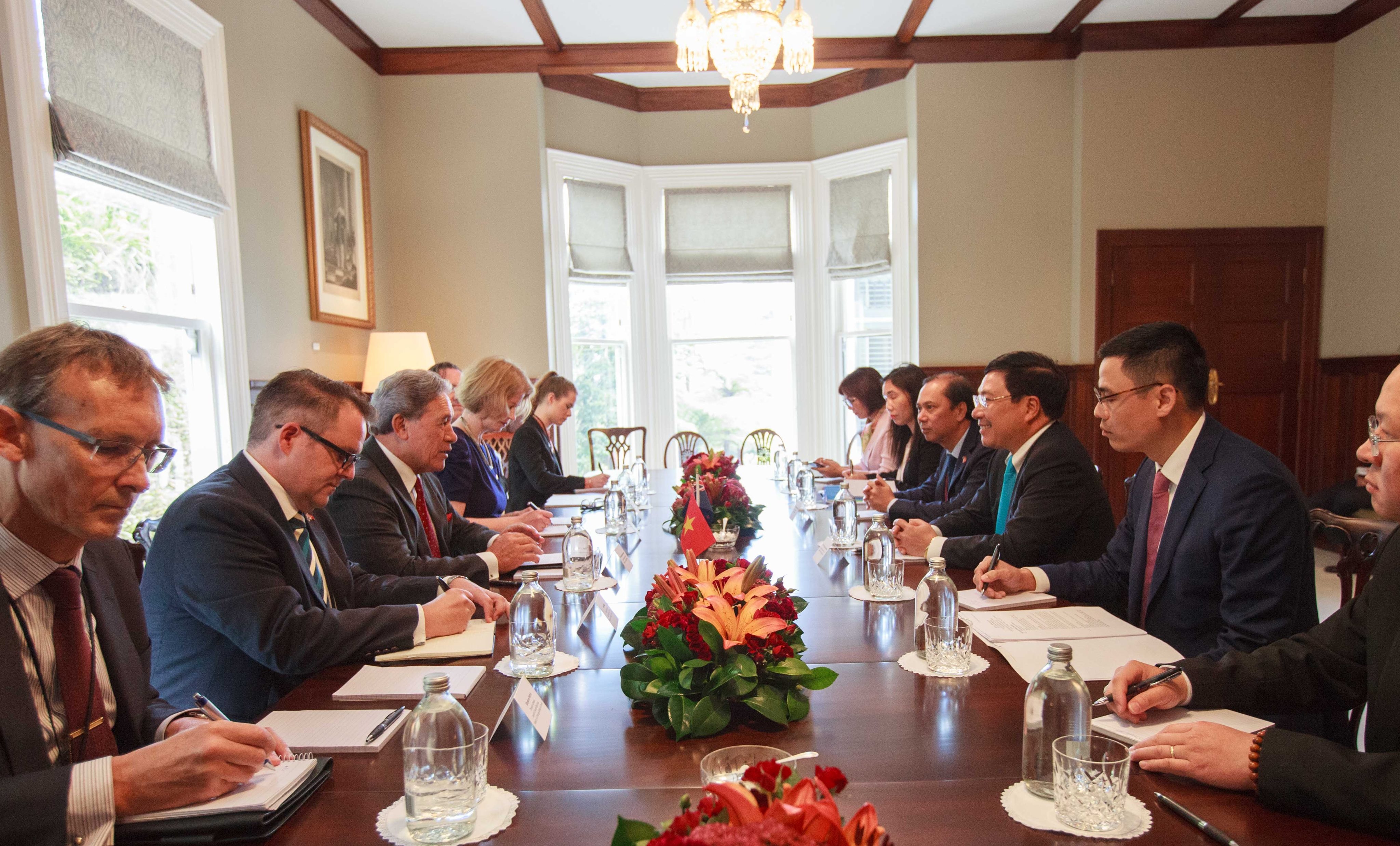 Bộ trưởng Phạm Bình Minh hội đàm bộ trưởng New Zealand ảnh 1 Bo truong Pham Binh Minh hoi dam bo truong New Zealand anh 1