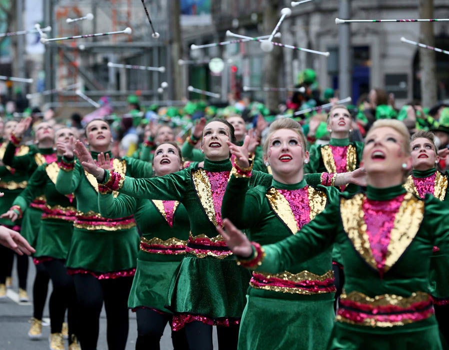 Ngay Thanh Patrick nhuom sac xanh tren toan the gioi hinh anh