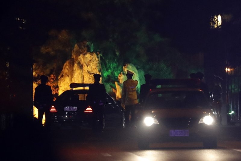 Kim Jong Un toi Bac Kinh anh 7