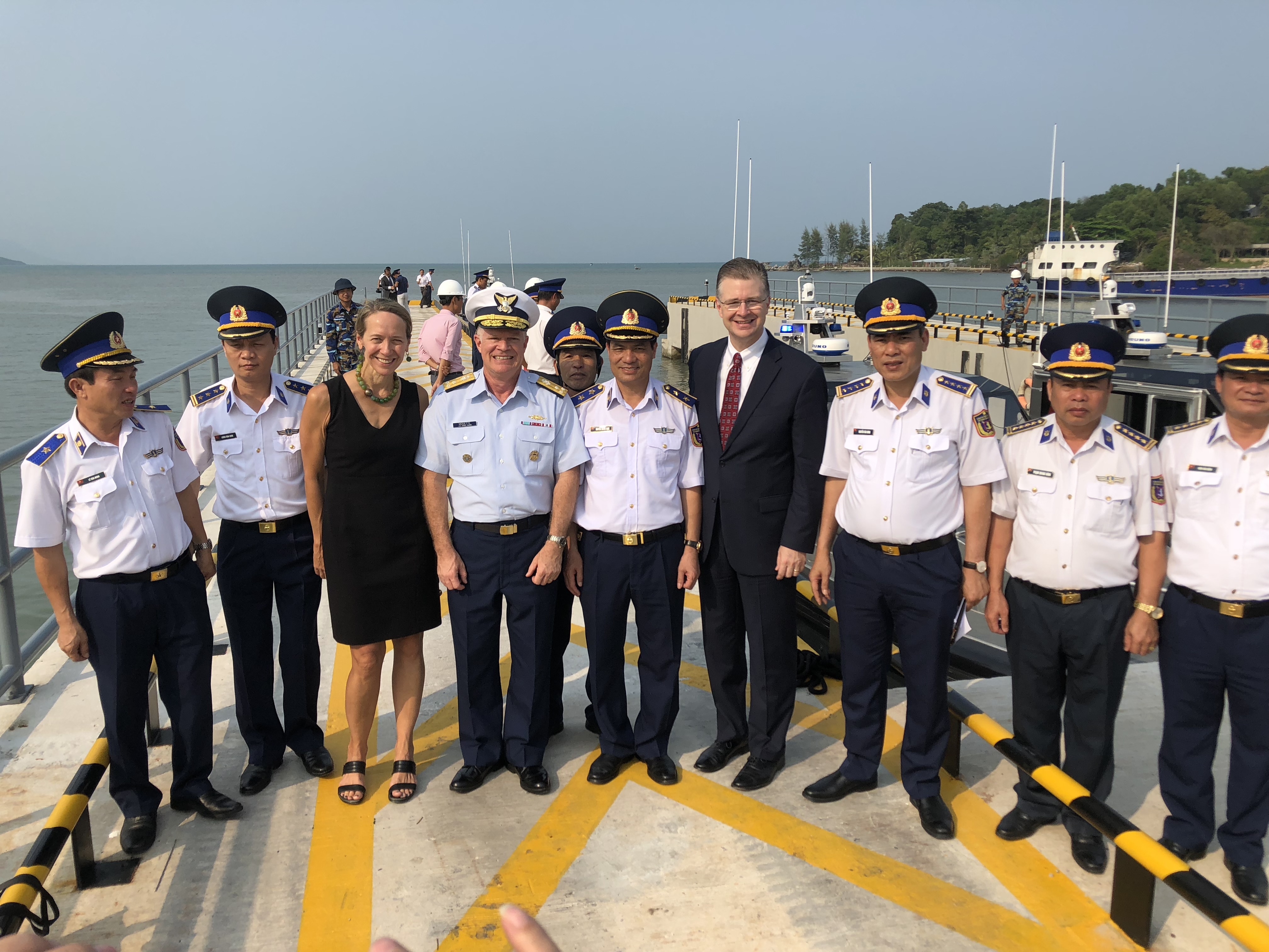 My ban giao xuong cao toc cho Viet Nam anh 1