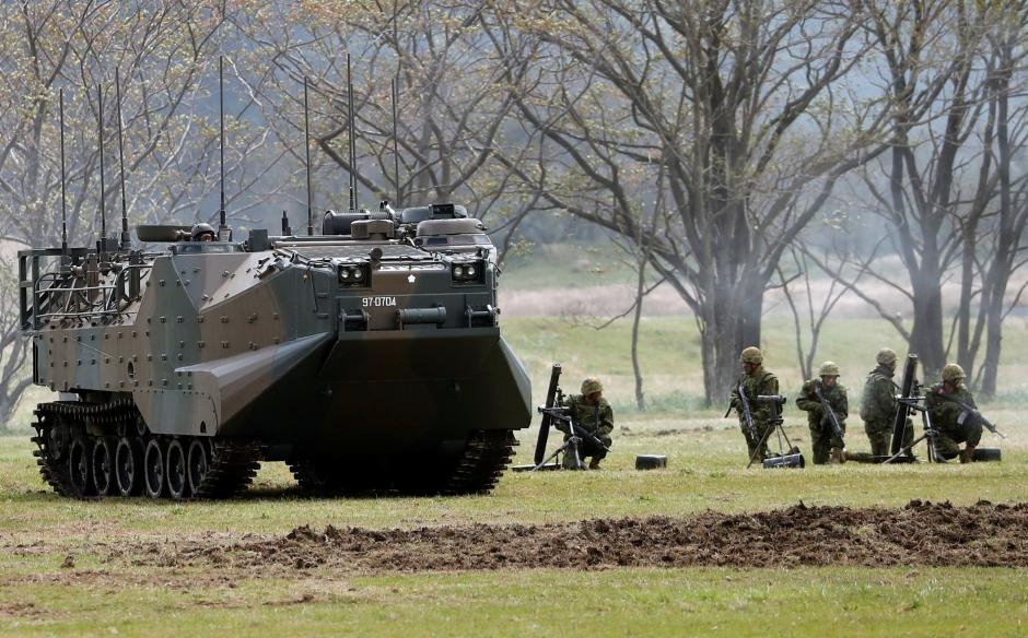 Nhat Ban chay tau ngam anh 1