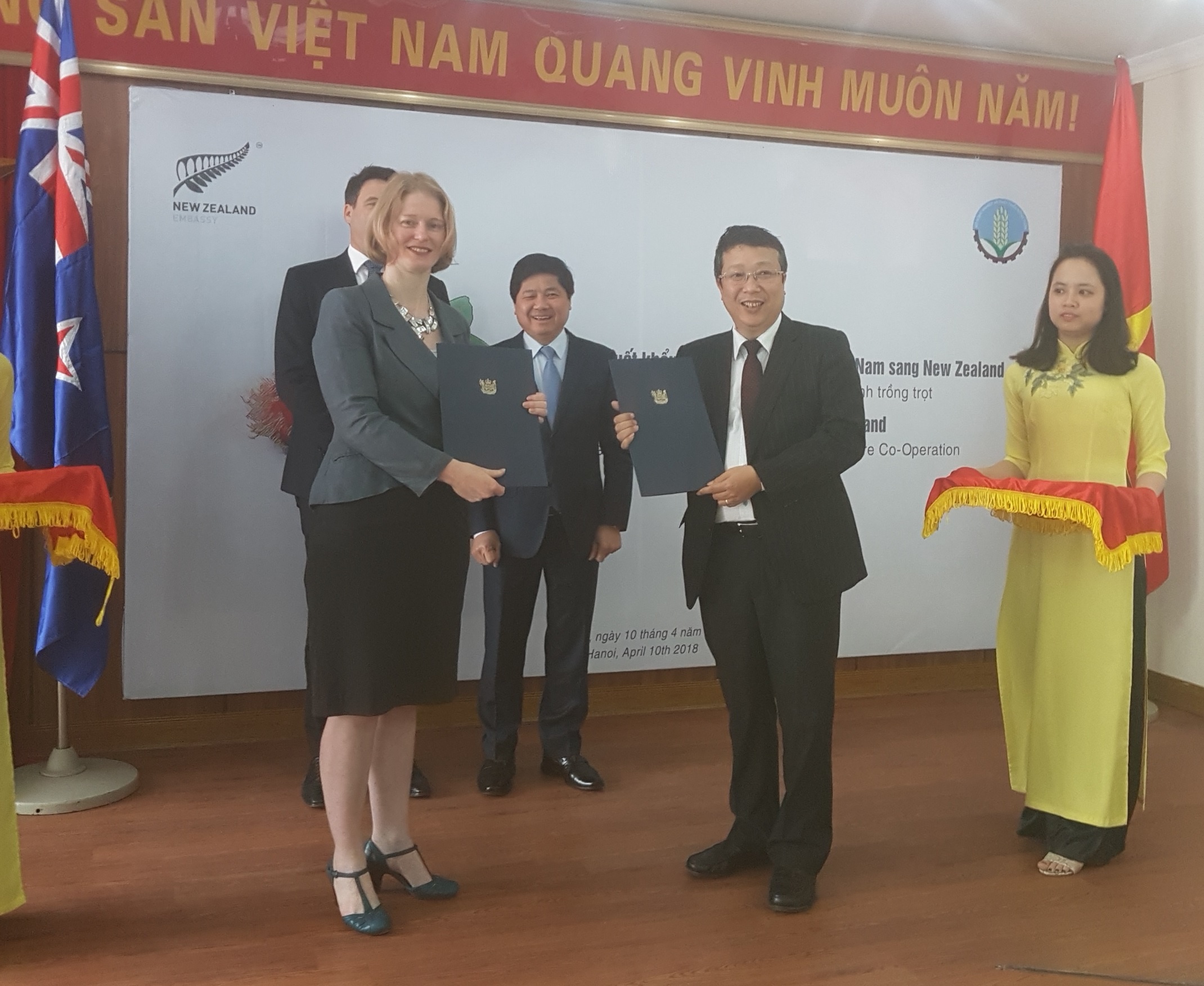 Chôm chôm xuất khẩu New Zealand ảnh 1 Chom chom xuat khau New Zealand anh 1