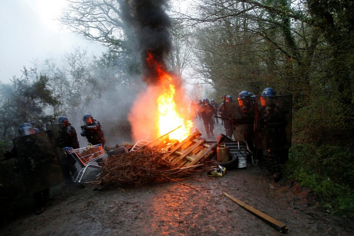 Bạo động ở Pháp ảnh 5 Bao dong o Phap anh 5