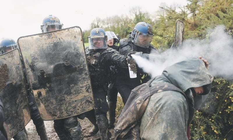 Bạo động ở Pháp ảnh 6 Bao dong o Phap anh 6