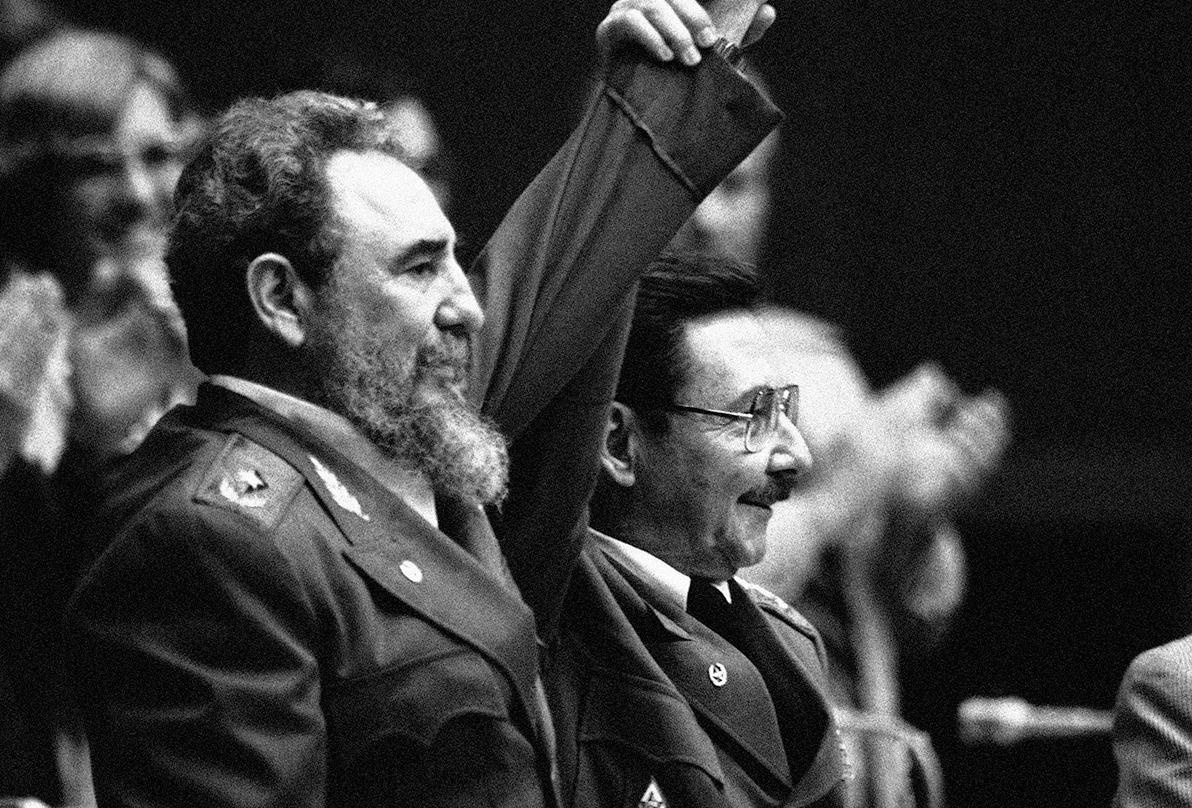 Sau thap ky anh em Fidel Castro cung lanh dao Cuba hinh anh