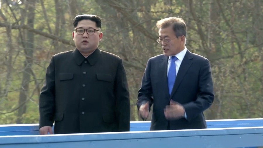 Kim Jong Un trồng cây ảnh 5 Kim Jong Un trong cay anh 5